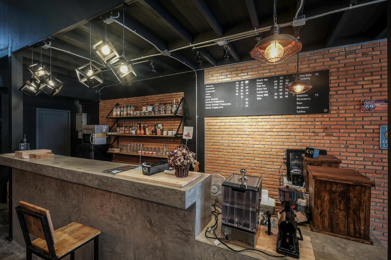 Znap'S Hostel & Cafe Chiang Mai Exterior photo